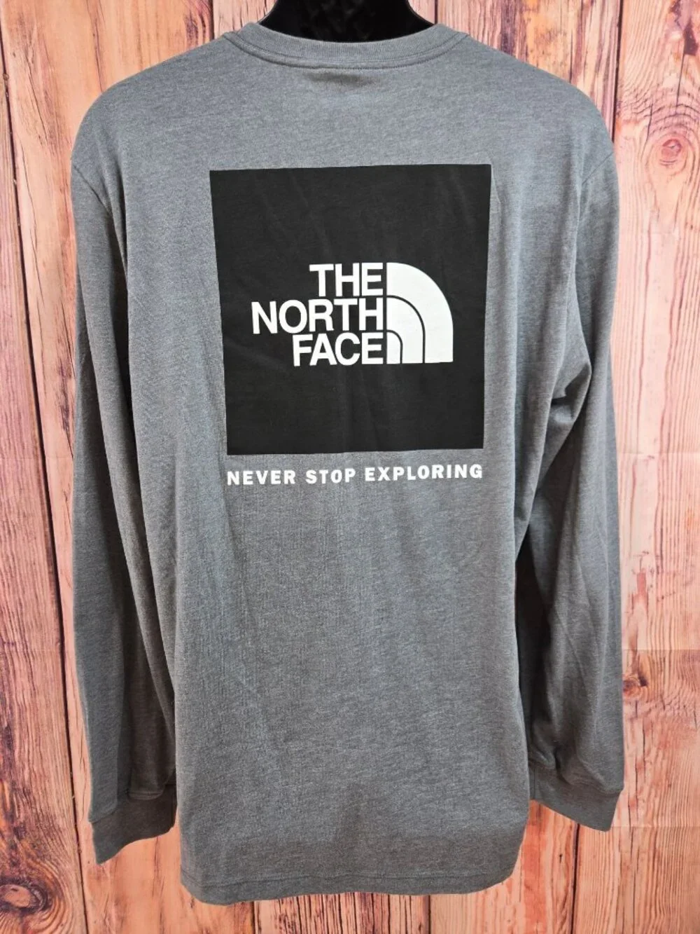 The North Face Gray L/S Crew Shirt Size Large